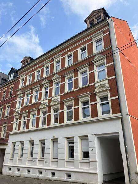Zweitbezug.! Großzügige 2-Zimmer mit Wanne, Balkon, EBK und Laminat in zentraler Lage!, 9126 Chemnitz (Altchemnitz Bernsdorf Gablenz Lutherviertel Sonnenberg)