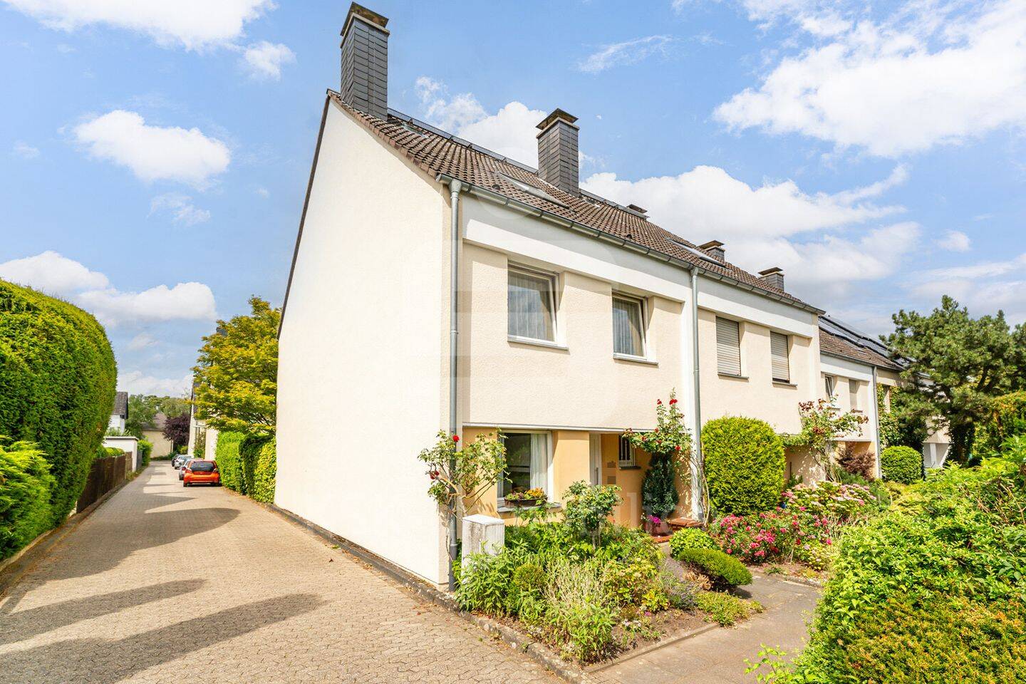 Viel Platz im Reihenendhaus mit herrlichem Garten!, 53359 Rheinbach