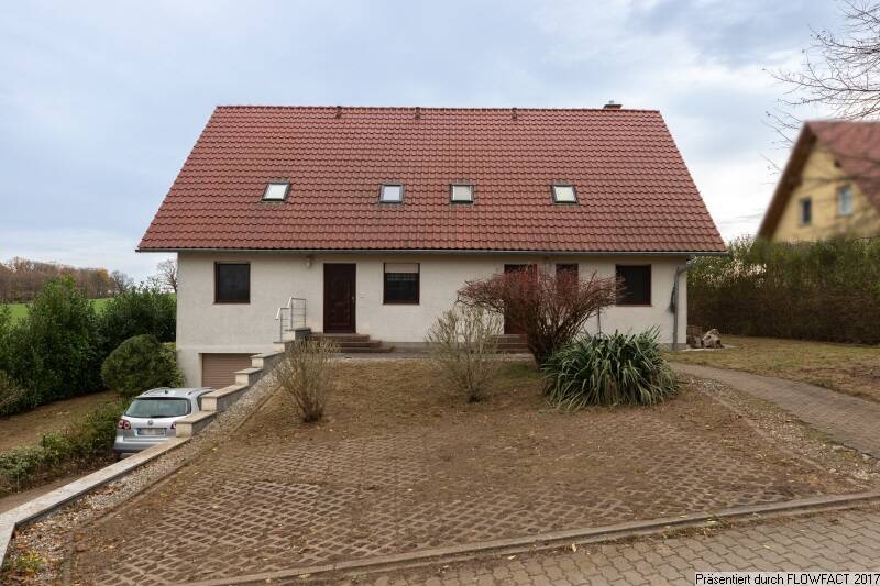 Einfamilienhaus mit Einliegerwohnung in ruhiger Lage, 2633 Göda