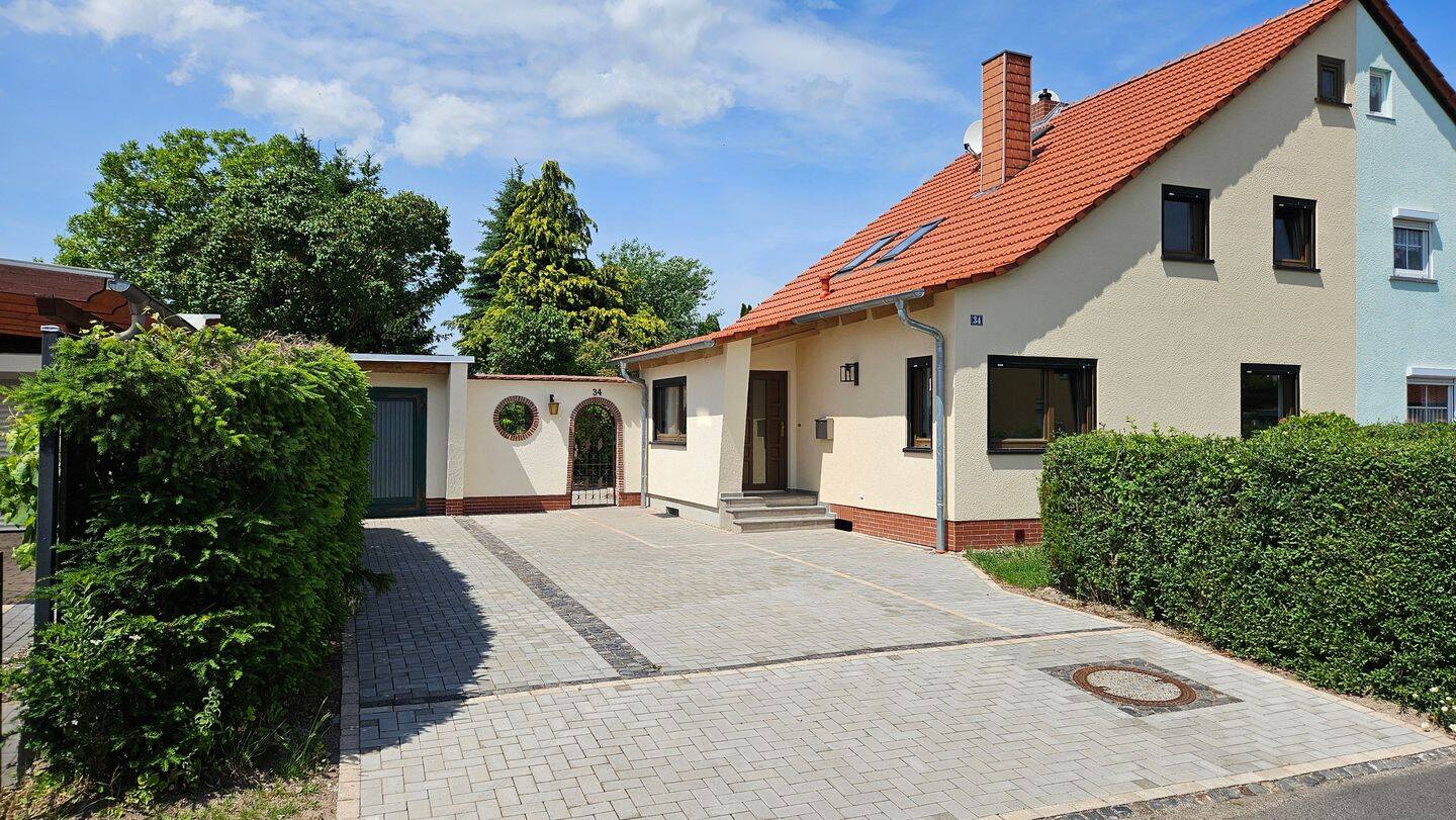 Erstbezug Einfamilienhaus nach Komplettsanierung mit Balkonkraftwerk, 99974 Mühlhausen/Thüringen