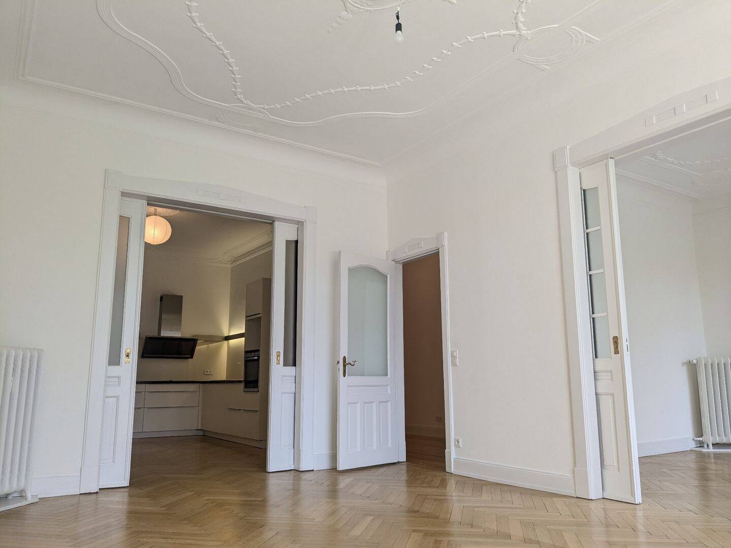 Platz zum Verwirklichen – helle Wohnung in Hamburg Uhlenhorst ab sofort zu vermieten, 22085 Hamburg (Hamburg-Nord Barmbek-Süd Uhlenhorst)