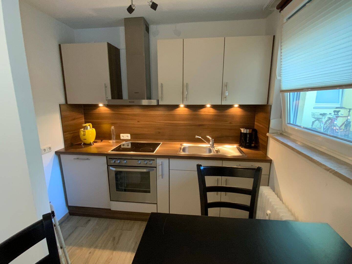 1-Zimmer-Appartement (Nähe Uni-Kliniken) zu vermieten, 91054 Erlangen (Burgberg Erlangen-Nord Erlangen-Ost Innenstadt Sieglitzhof)