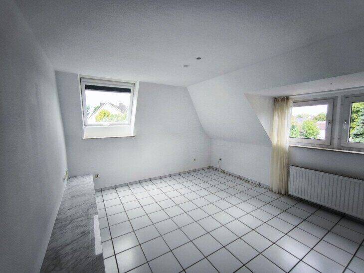 Gepflegte 2 Raum Wohnung plus Arbeitszimmer und Wohnküche in ruhiger Lage von Dümpten, 46047 Oberhausen
