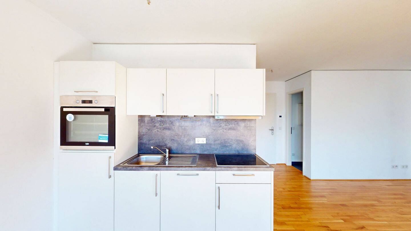 Ankommen und Wohlfühlen: 1 Zimmer mit EBK und Loggia, 55131 Mainz (Altstadt Neustadt Oberstadt Weisenau)