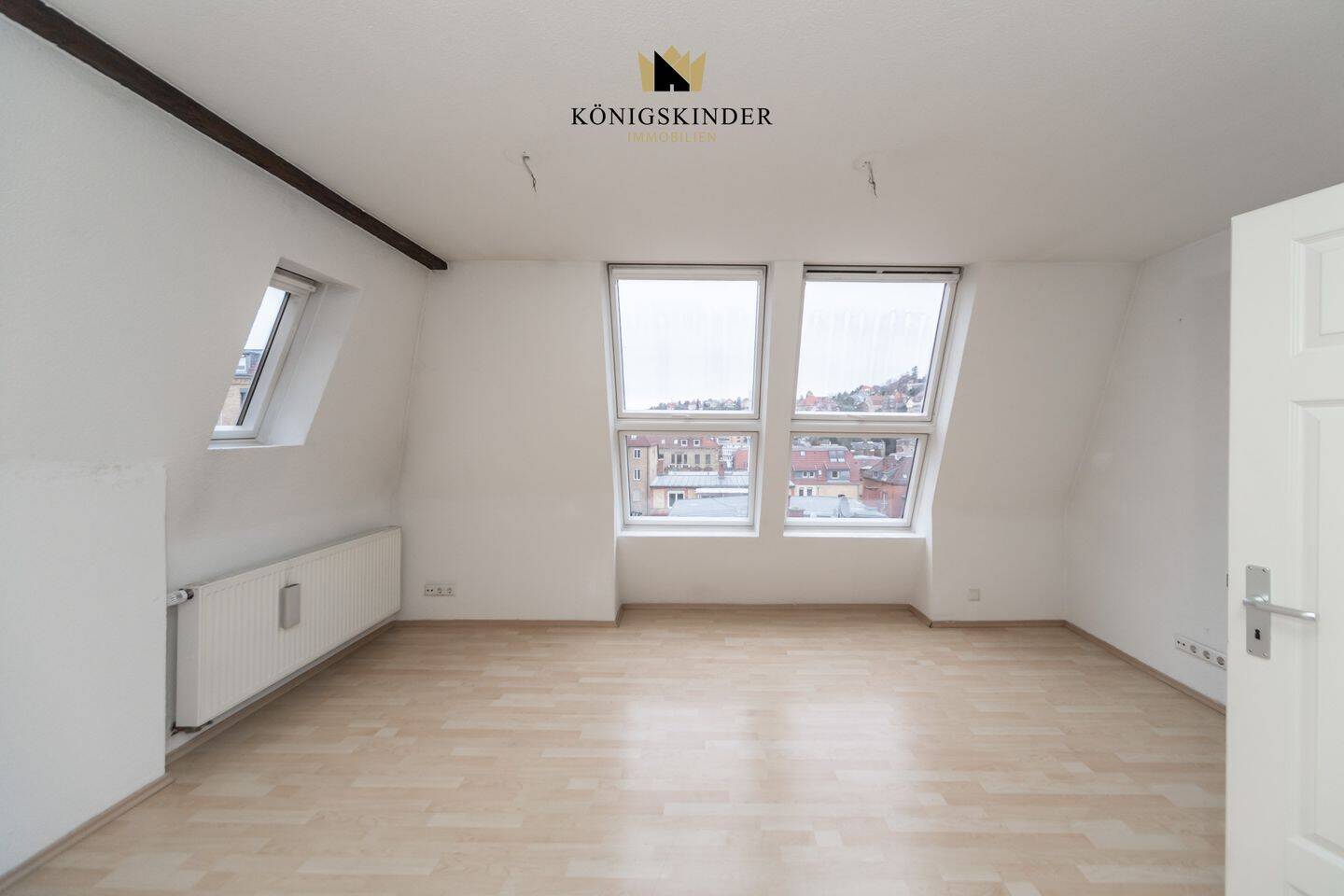 ** Über den Dächern von Stuttgart – Stilvoller Altbau im Herzen der Stadt **, 70182 Stuttgart (Mitte)