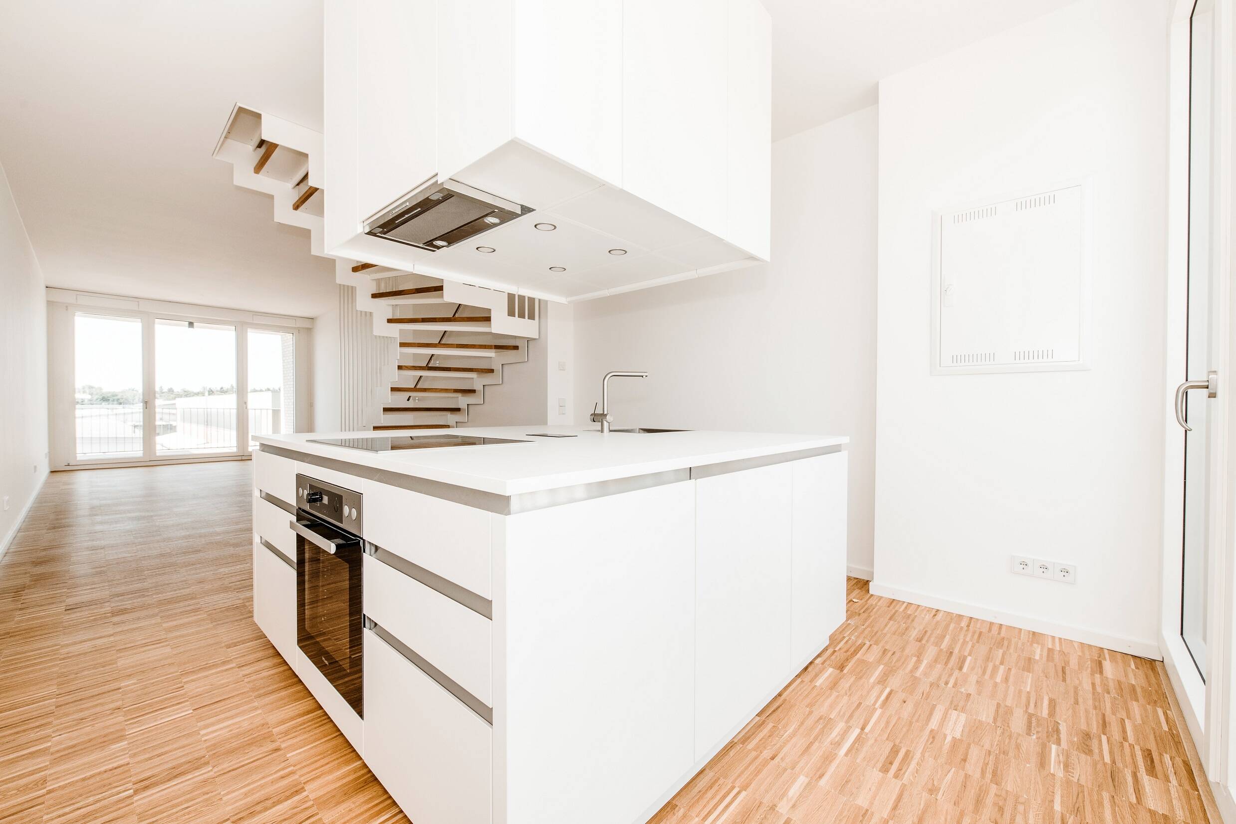 Moderne 3-Zimmer-Wohnung mit Einbauküche, 80997 München (Allach-Untermenzing Moosach Pasing-Obermenzing)