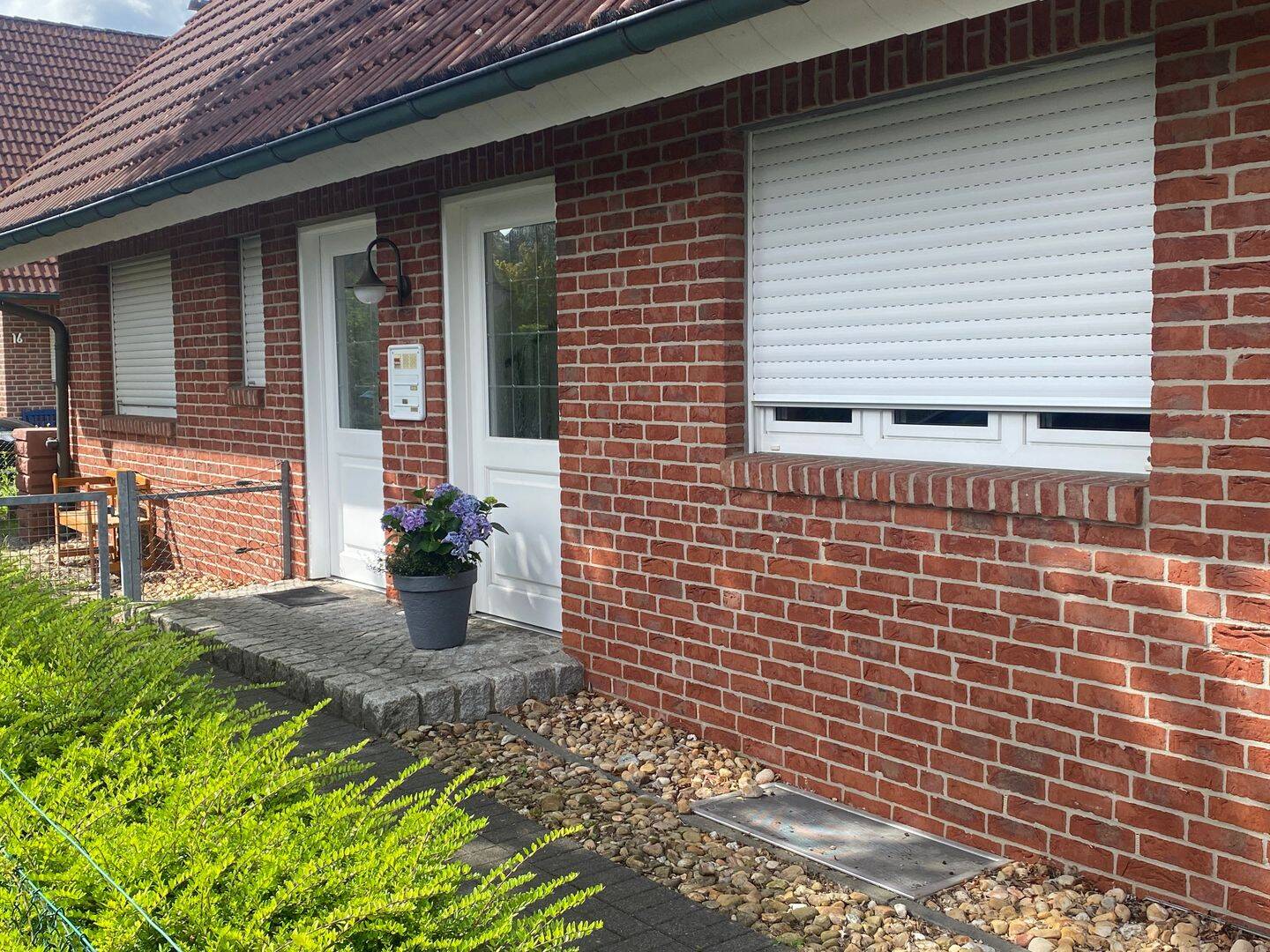 Erdgeschosswohnung mit Privatgarten & Wintergarten, 33378 Rheda-Wiedenbrück
