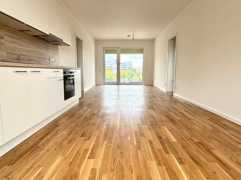 Lust auf Veränderung: 4-Zimmer-Wohnung mit Einbauküche im Zweitbezug, 4357 Leipzig (Mockau-Nord Mockau-Süd Schönefeld-Abtnaundorf)