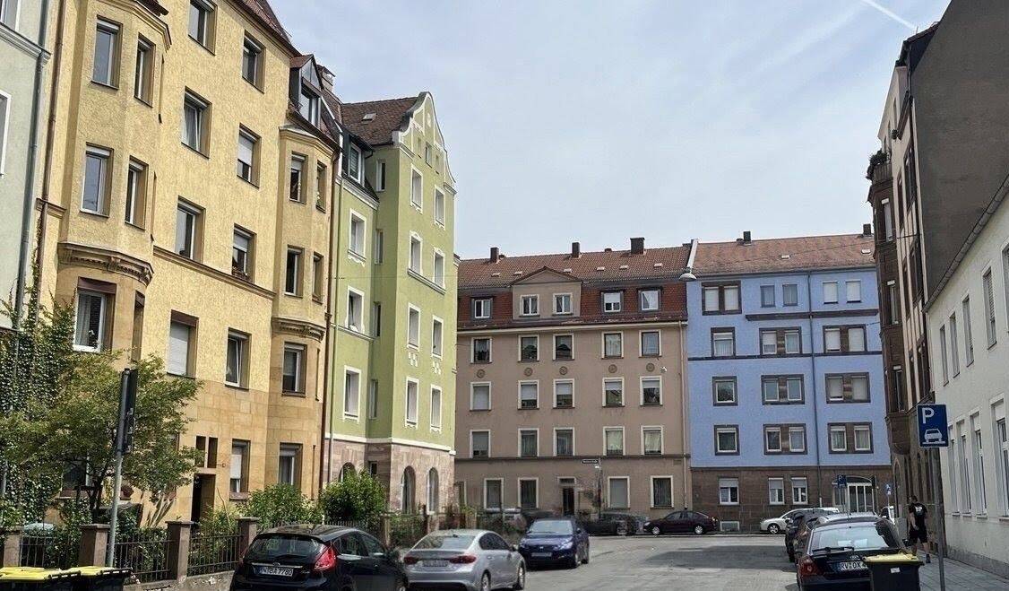 Renovierte Dreizimmerwohung in St. Leonhard, 90439 Nürnberg (Großreuth bei Schweinau Schweinau Sankt Leonhard Sündersbühl)