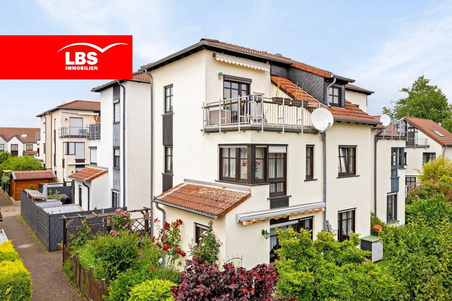 Einziehen und Wohlfühlen – Attraktives Reihenendhaus in Lev.-Schlebusch, 51375 Leverkusen (Schlebusch)