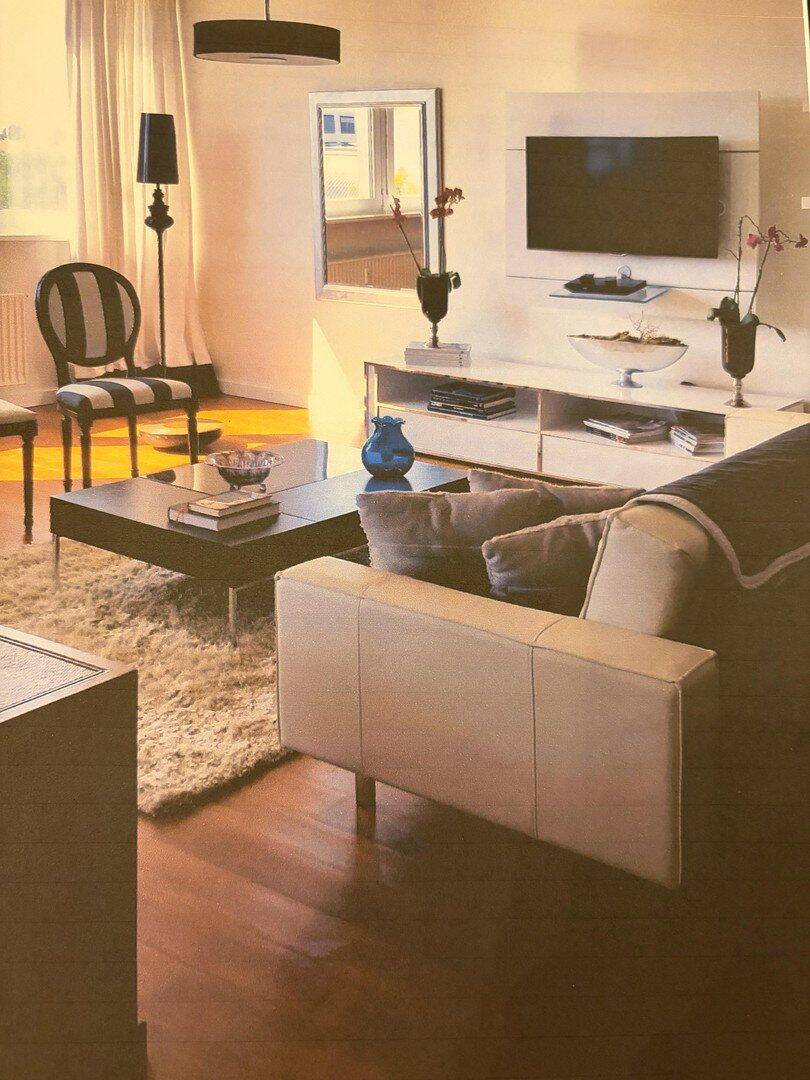 Exklusive, modernisierte und möblierte 2,5-Zimmer DG-Wohnung und Tiefgarage., 10711 Berlin (Charlottenburg-Wilmersdorf Charlottenburg Grunewald Halensee Wilmersdorf)