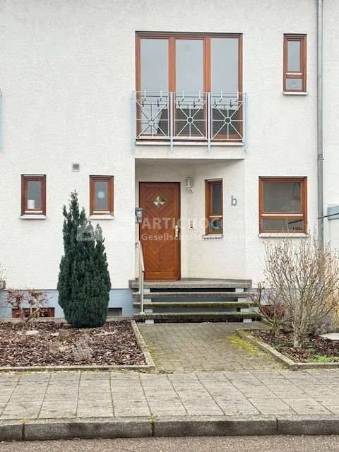 Helle, großzügige Maisonette-Wohnung mit Garten, 76229 Karlsruhe (Durlach Grötzingen)