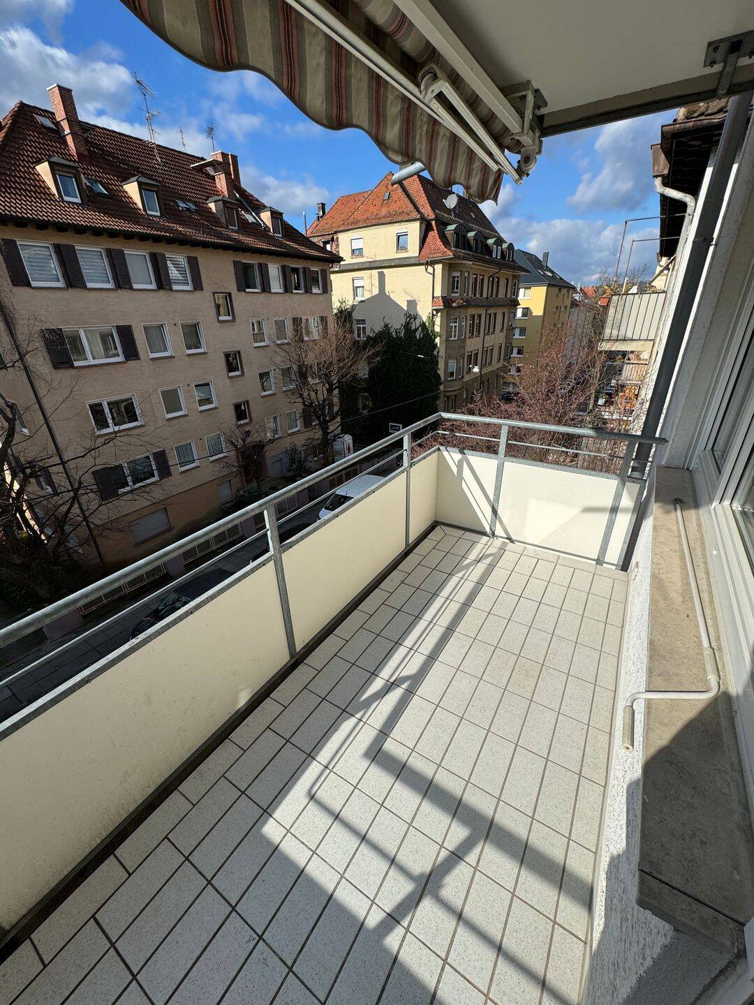 Zuhause mit 3 Zimmern in Stuttgart Süd aktuell 2 Zimmer verfügbar, 70180 Stuttgart (Mitte Süd)