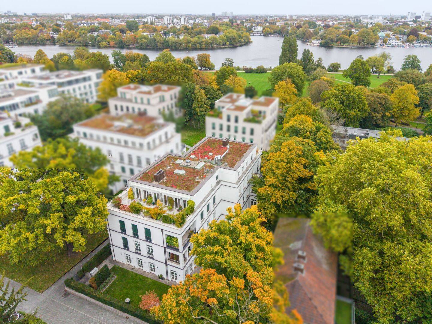 Ihr Logenplatz an der Alster: Luxus, Ruhe und Eleganz – sofort einziehen – 20149 Hamburg – Bild 1 von 5