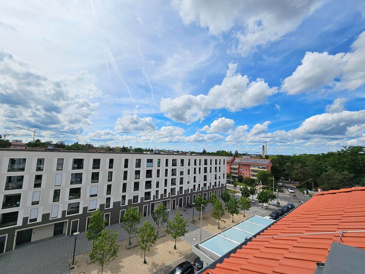 Einen Monat mietfrei wohnen hier in Ihrer 4-Zimmer- Maisonette- Wohnung, 91052 Erlangen (Anger Erlangen-Ost Erlangen-Süd Innenstadt)