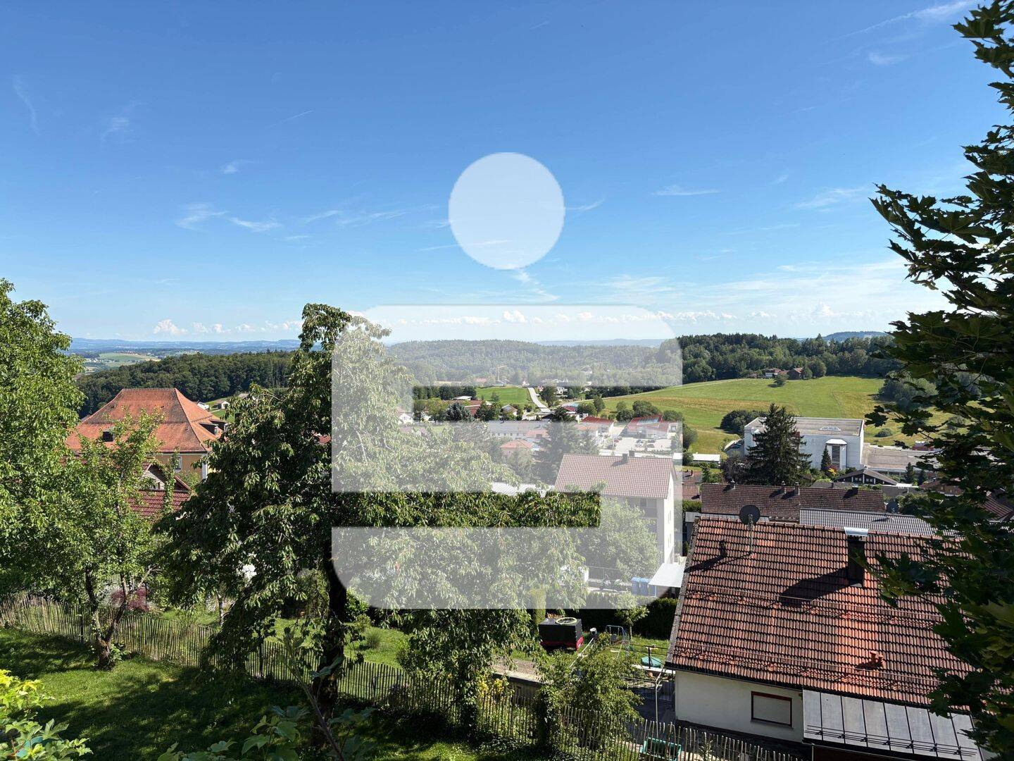 Historischer Flair trifft auf Moderne! 3-Zimmerwohnung in TOP-Lage in Fürstenstein, 94538 Fürstenstein