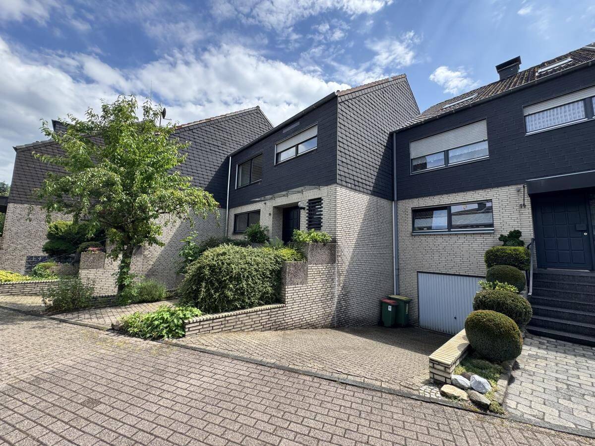 Exklusives Reihenhaus mit individueller Architektur…, 46145 Oberhausen