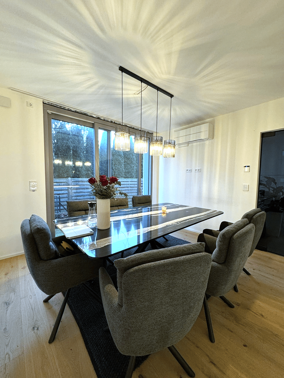 Luxuriöse Neubau-Doppelhaushälfte in ruhiger Villenlage – KfW 40 Plus – Hochwertig ausgestattet, 90455 Nürnberg