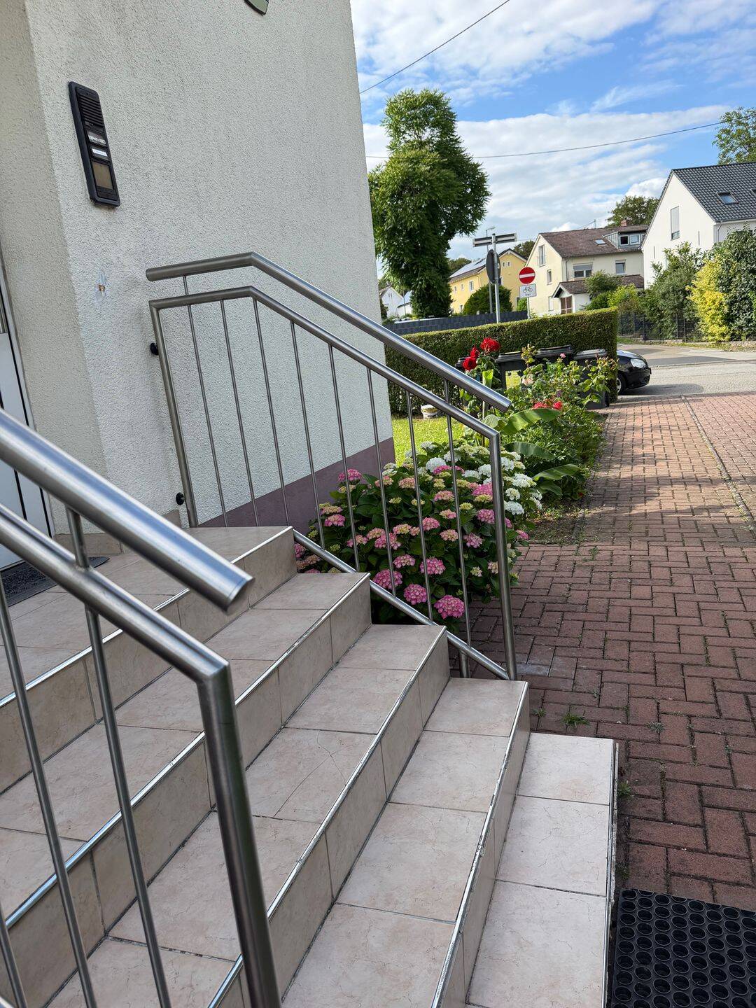 Helles 2 Zimmer Wohnung mit Kochnische Küche und Bad, 65187 Wiesbaden (Biebrich Wiesbaden)