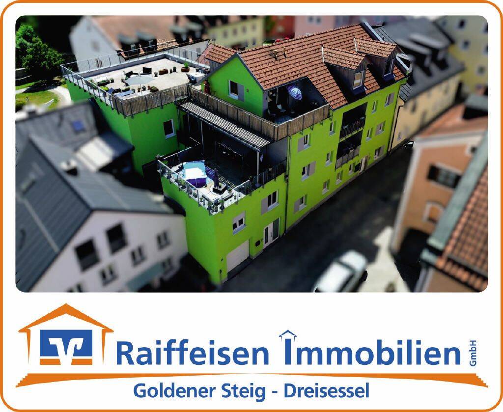 Wohnen & Vermieten: Historisches Stadthaus mit 5 Wohnungen im Herzen von Waldkirchen, 94065 Waldkirchen