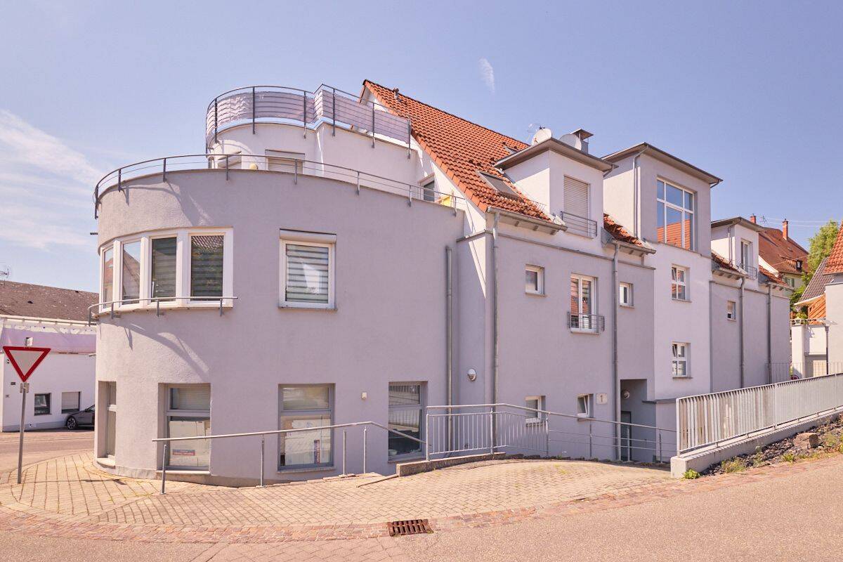 Bezugsfreie 3-Zimmer-Wohnung mit Aufzug und Stellplatz, 71397 Leutenbach