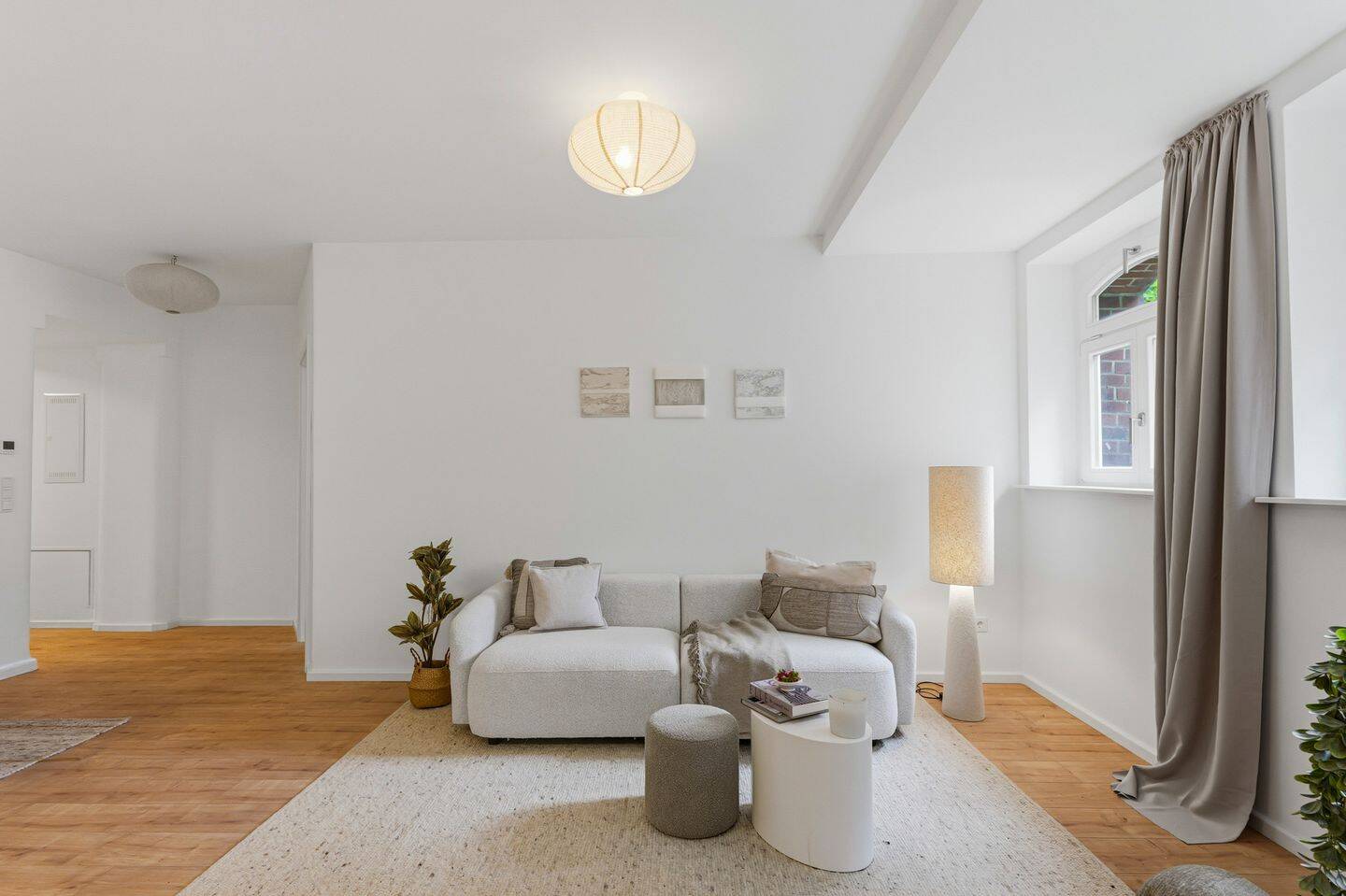 **Erstbezug nach hochwertiger Sanierung in begehrter Wohnlage**, 12165 Berlin (Steglitz-Zehlendorf Steglitz)
