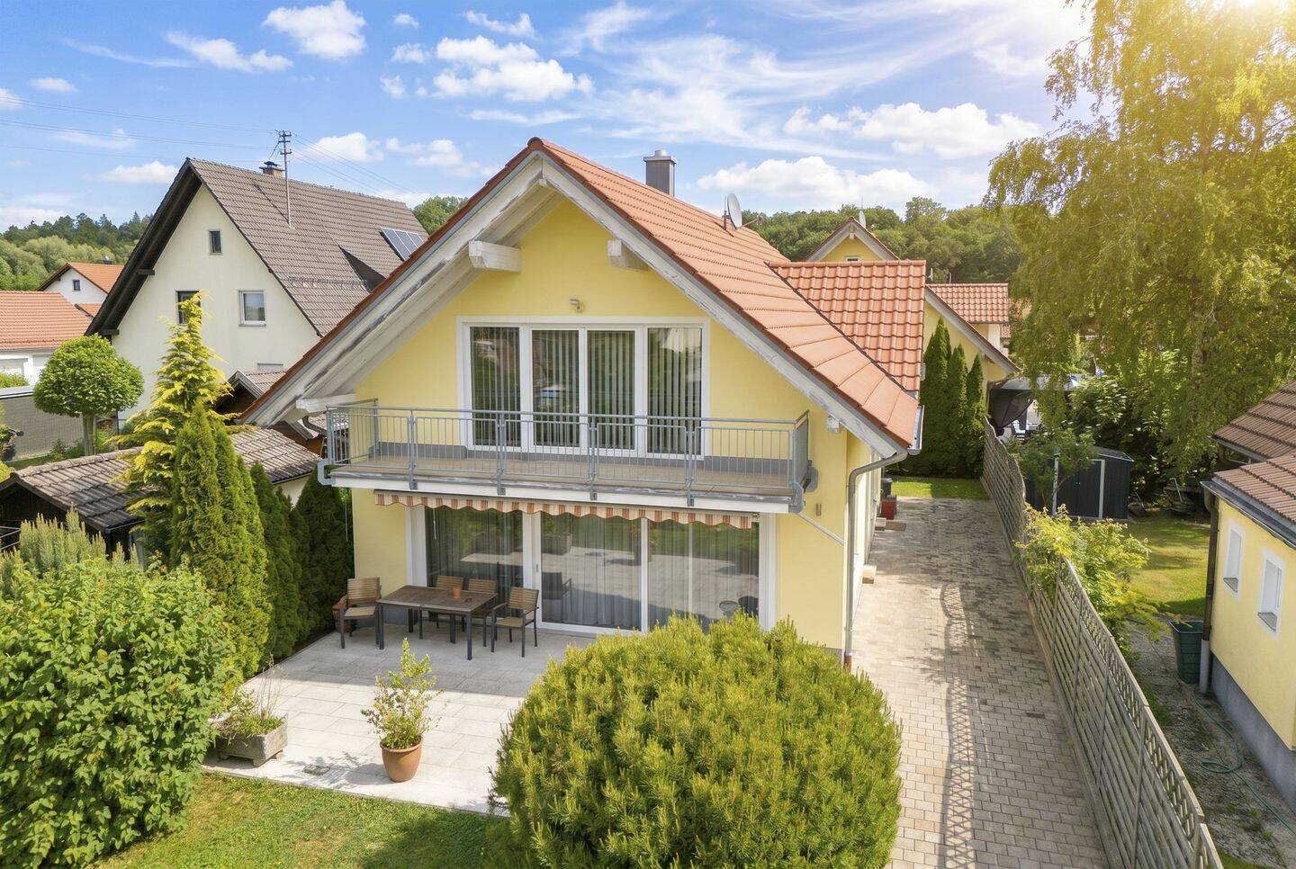 Hochwertig ausgestattetes und ruhig gelegenes Einfamilienhaus mit Lift und Doppelgarage, 82269 Geltendorf