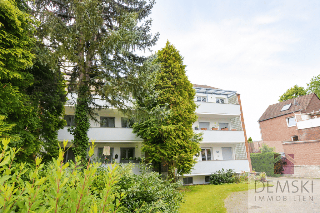 5846: Düsseldorf-Unterbach! Großzügige 2-Zimmerwohnung mit zwei Balkonen!, 40627 Düsseldorf (Gerresheim Unterbach Vennhausen)