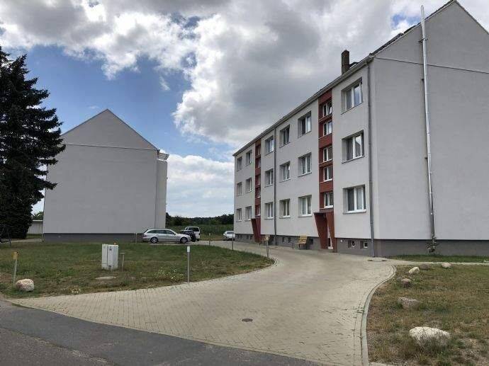 Helle 2-Raumwohnung mit Balkon im Grünen 01917 Biehla, Kamenz, Tageslichtbad, saniert, 1917 Kamenz