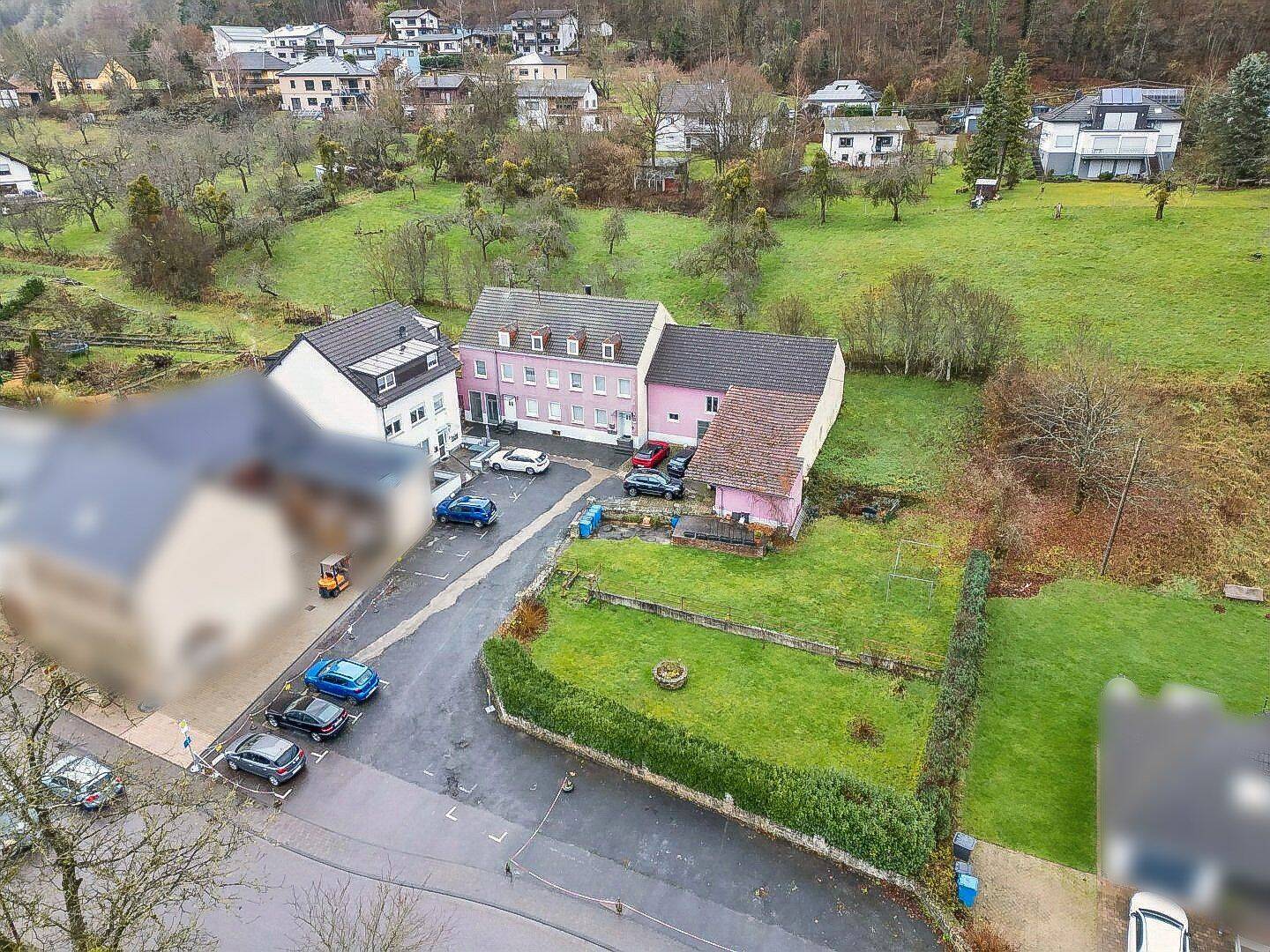 Hochattraktives Anlageobjekt mit Entwicklungspotenzial – zwei Mehrfamilienhäuser Nähe Luxemburg!, 54668 Prümzurlay