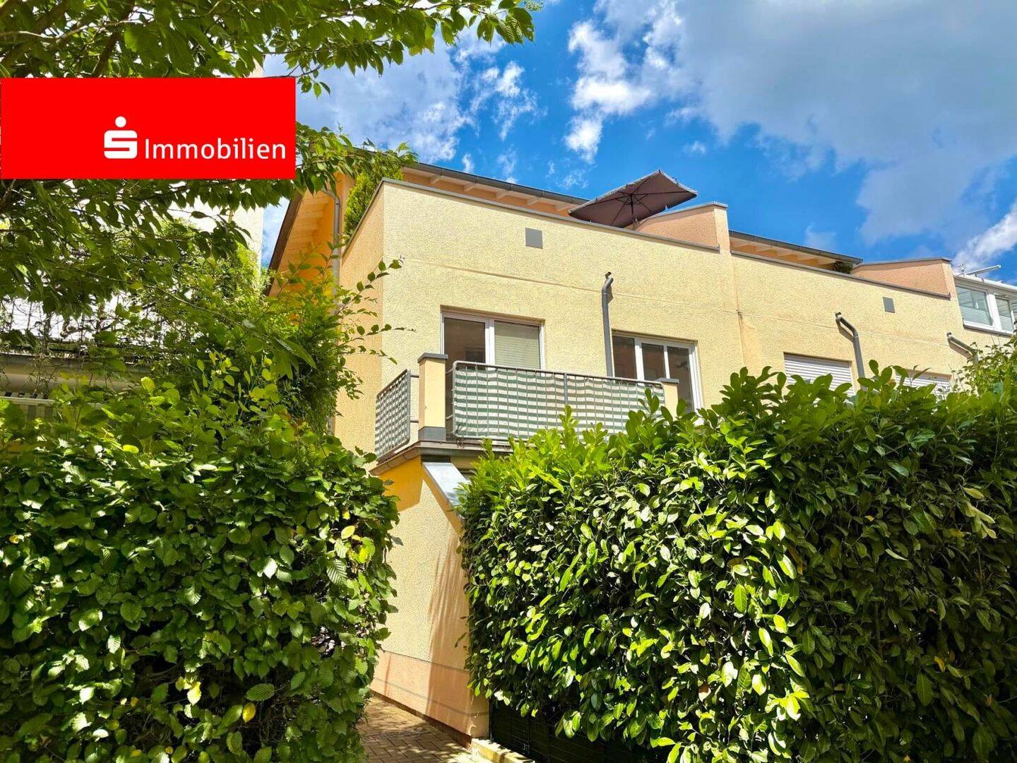 Ideal für die Familie! Großes Reihenendhaus inkl. 1 TG-Stellplatz – Königstein!, 61462 Königstein im Taunus