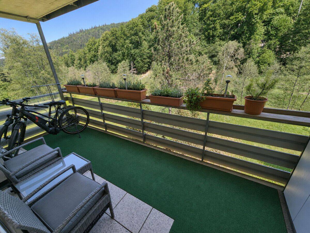 Helle 2-Zimmer-Wohnung mit Balkon, 76332 Bad Herrenalb