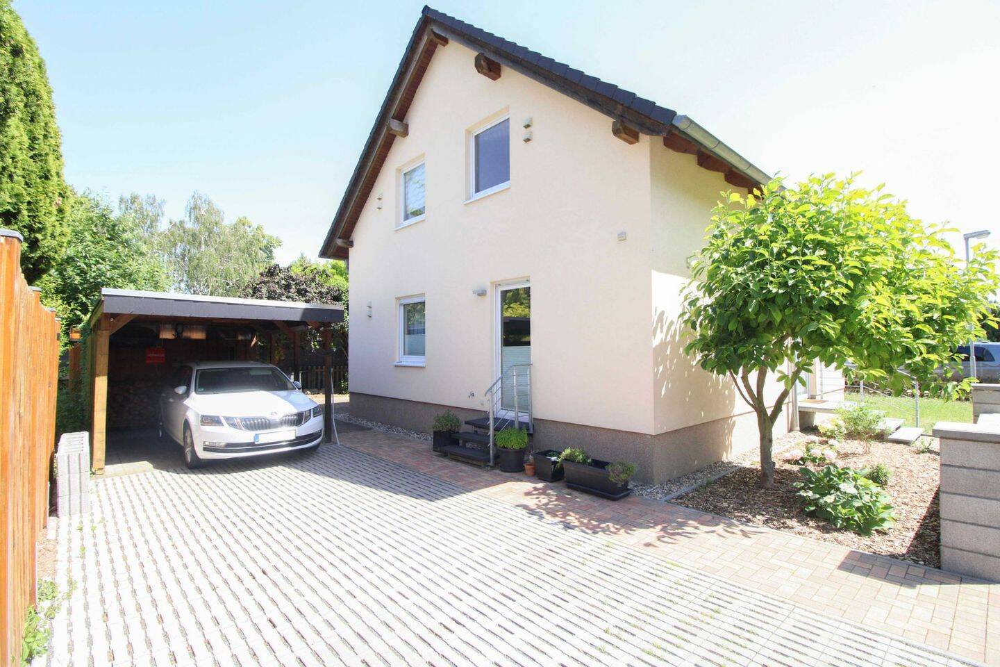 Architektur trifft Wohnkomfort – EFH im begehrter Lage!, 39130 Magdeburg (Alt Olvenstedt Großer Silberberg Neu Olvenstedt)