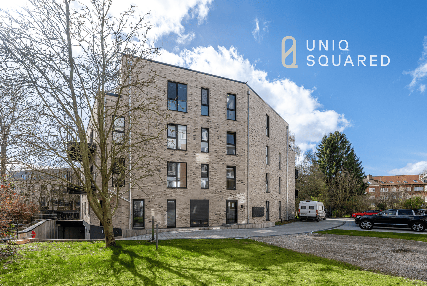 Stilvolle Wohnung mit sonnigem Balkon in ruhiger Innenhoflage