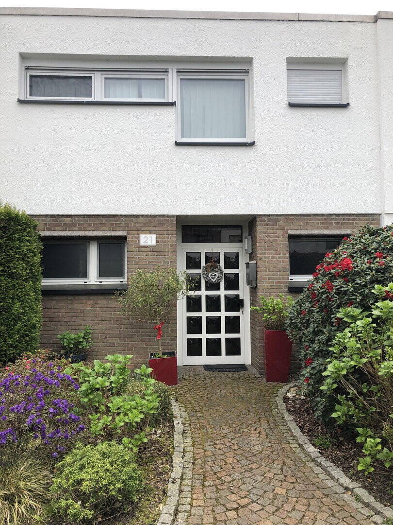 Provisionsfreies-Reihenhaus in Krefeld-Forstwald! Klassiker mit 100 qm Wfl. und SW-Grundstück!, 47804 Krefeld