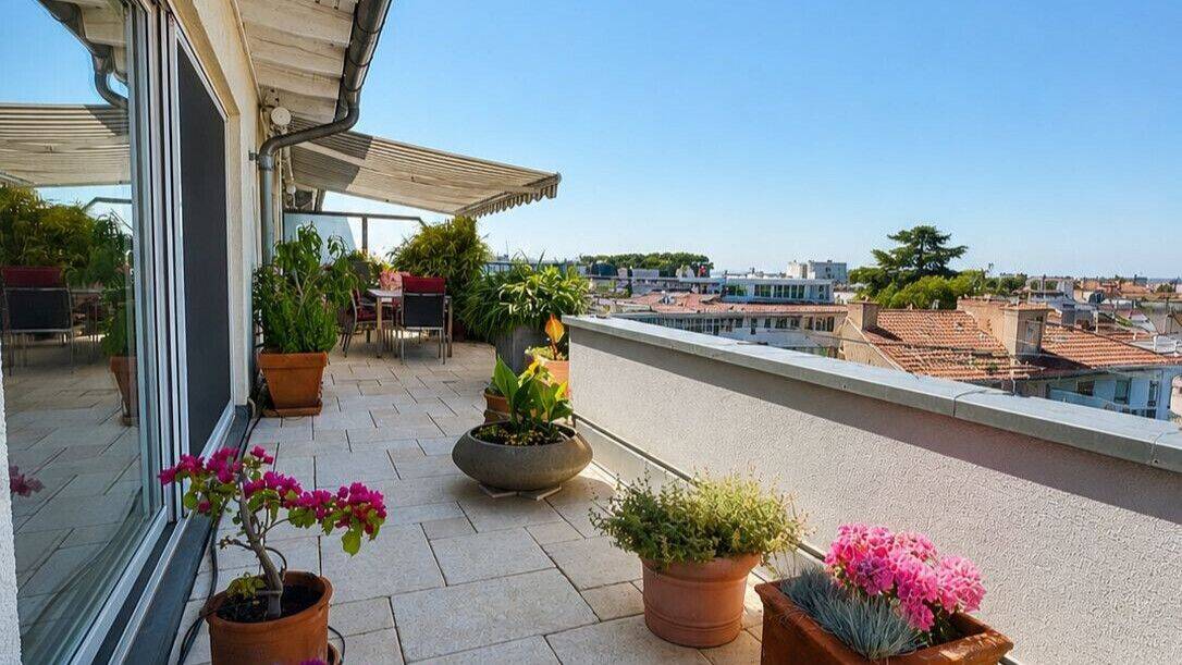 Exklusives Luxus-Penthouse in bester Lage von Hattersheim – Wohnen auf höchstem Niveau, 65795 Hattersheim am Main