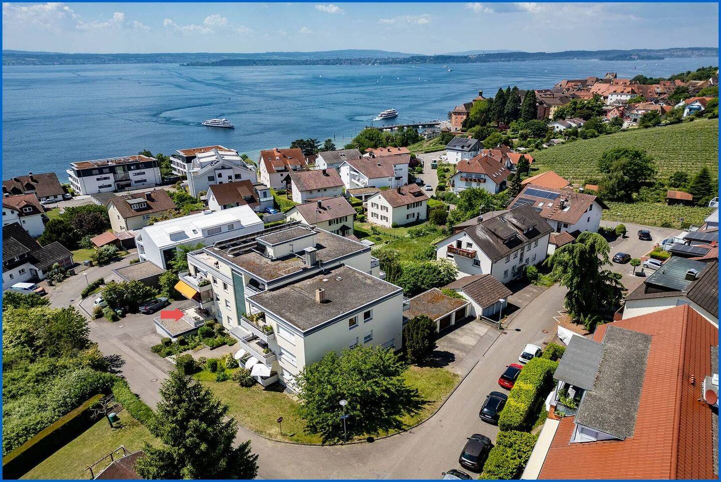 Exklusive 3-Zimmer-Wohnung mit Seesicht und Garage, Haus top saniert – frei!, 88709 Meersburg