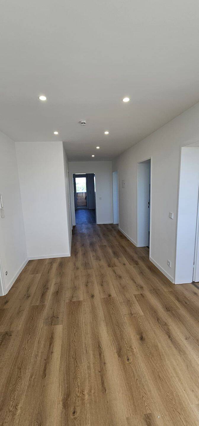 Attraktive 3,5 Zimmer- Wohnung, 69245 Bammental