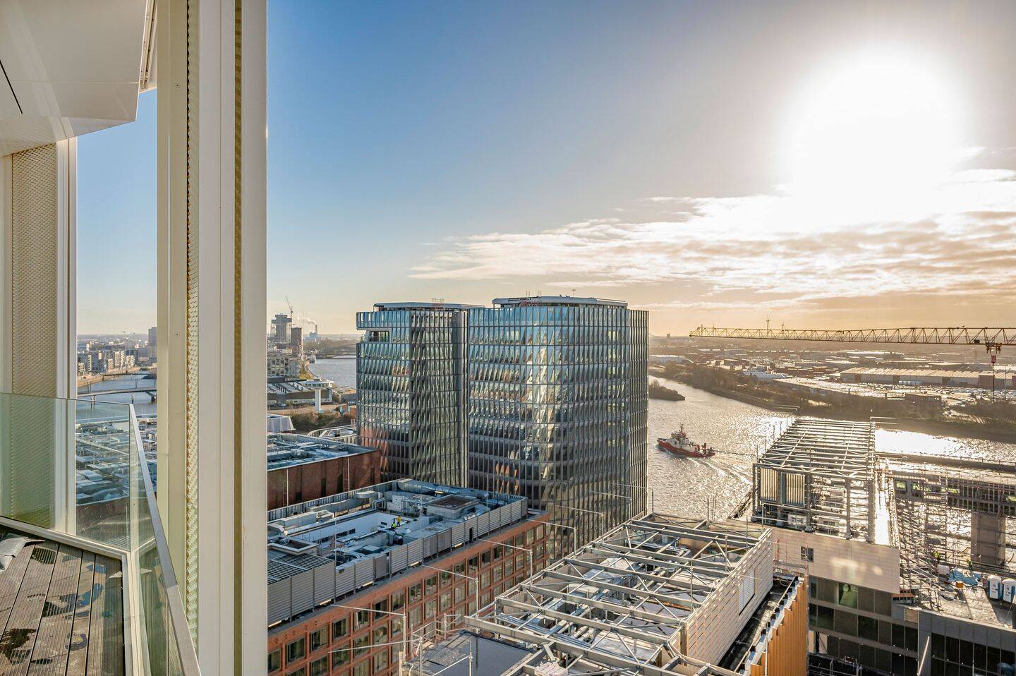 Luxus beginnt mit dem Ausblick!, 20457 Hamburg (Mitte)