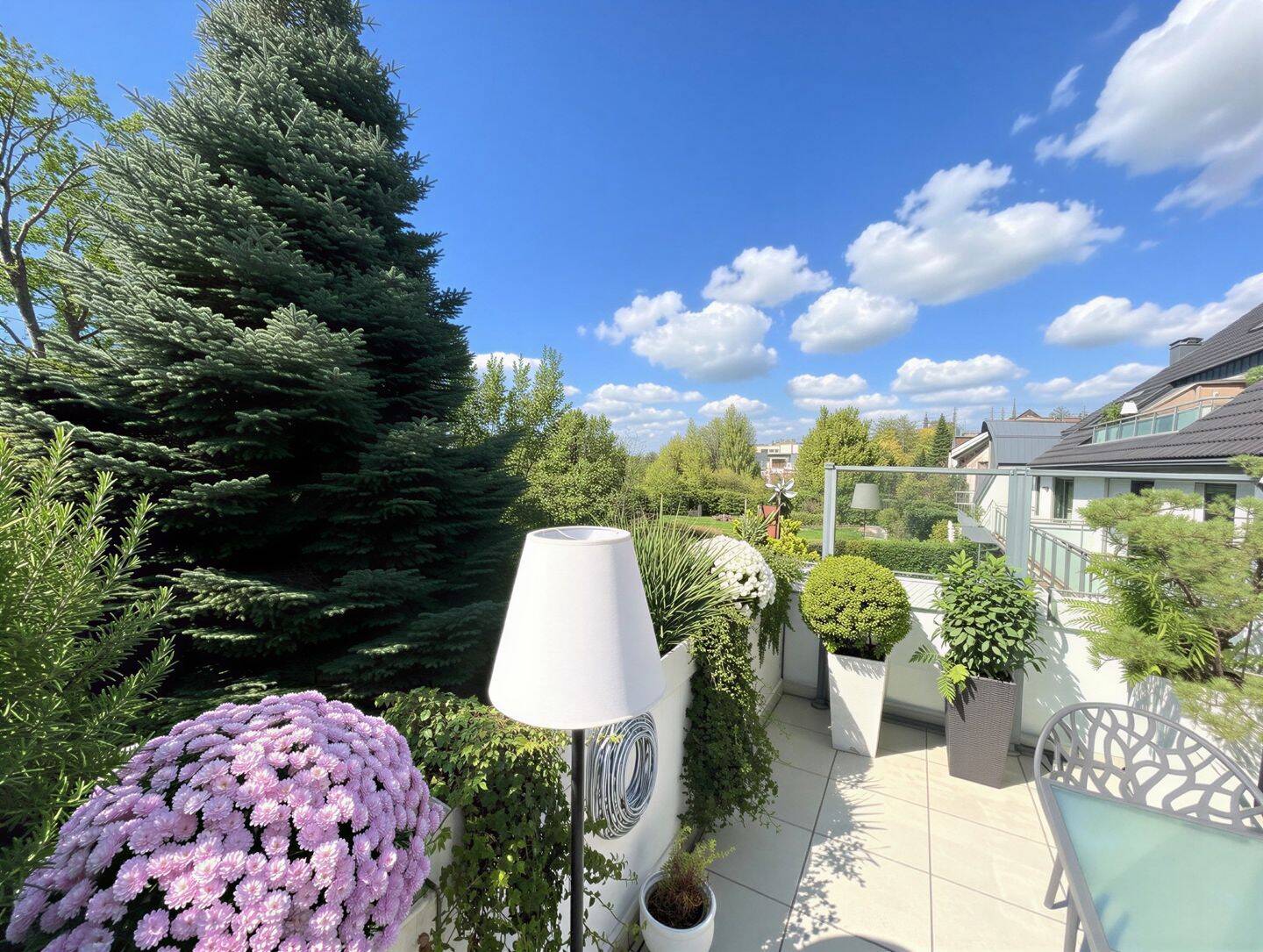 Naturblick inklusive Maisonette – Wohnung mit Kamin, Loggia und eigenem Eingang in Essen-Heidhausen