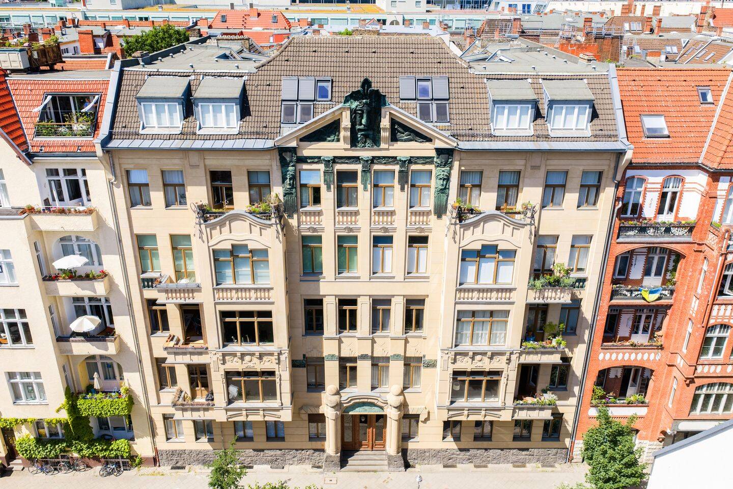 Historische Eleganz im Gründerzeithaus – großzügige Altbauwohnung mit Charakter, 10557 Berlin (Mitte Hansaviertel Moabit Tiergarten)