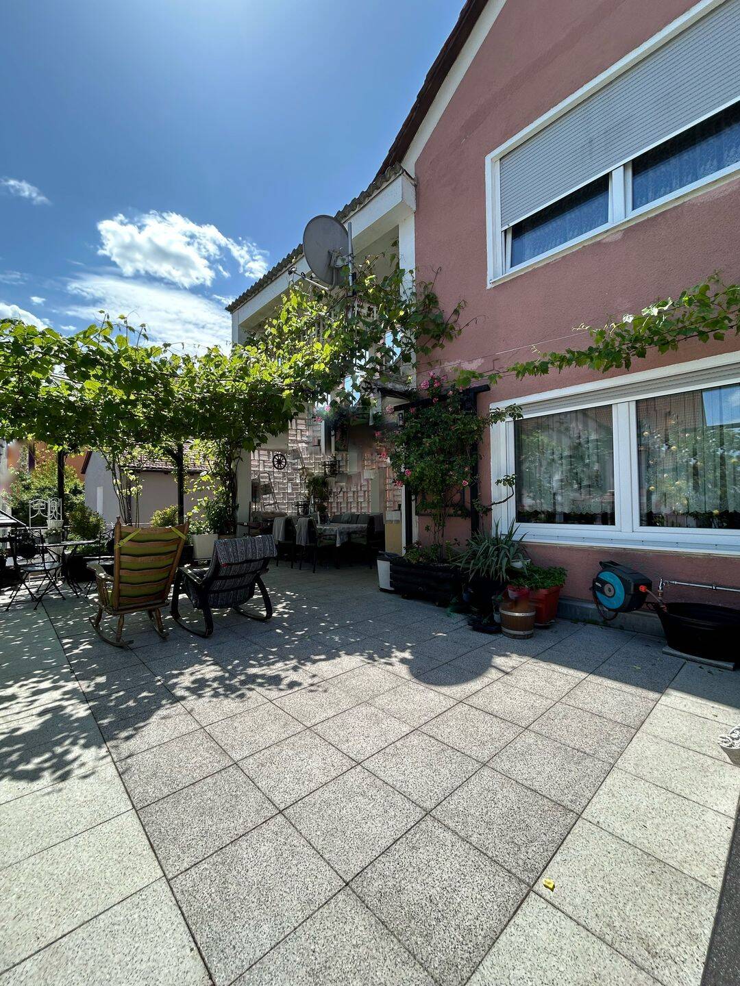 Gepflegtes Wohn-/Geschäftshaus – Vollvermietet im Zentrum von 91757 Treuchtlingen, 91757 Treuchtlingen