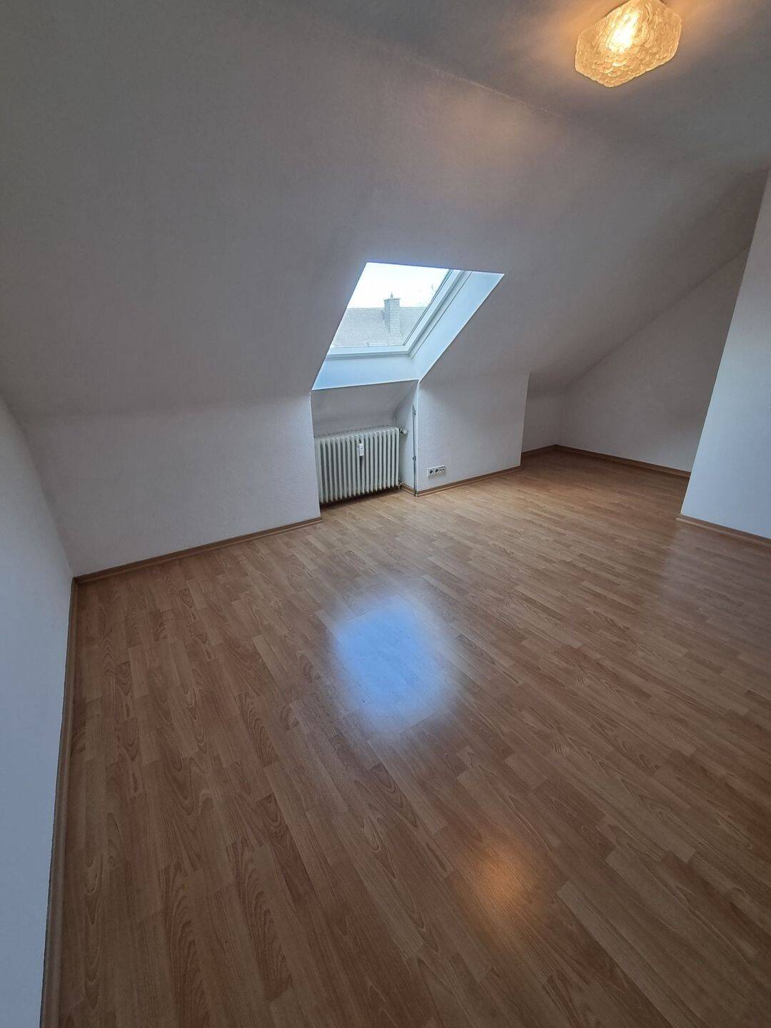 Trier Ost – Apartment mit 26 m² in sehr gepflegtem Mehrfamilienhaus in ruhiger Lage, 54295 Trier