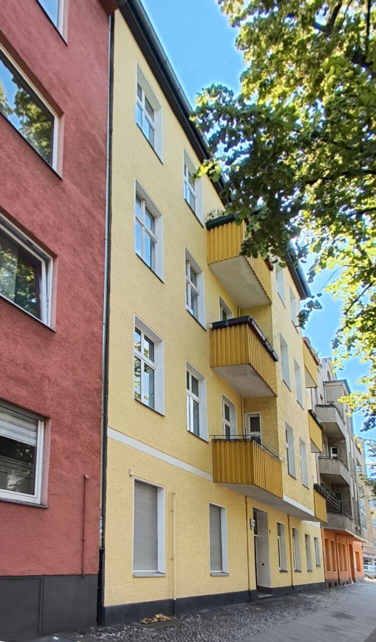 sanierter Altbau mit Potential: MFH Miethaus mit 15 Whg. in Spandau – voll vermietet, 13595 Berlin (Spandau Kolonie Bocksfelde Pichelsdorf Wilhelmstadt)