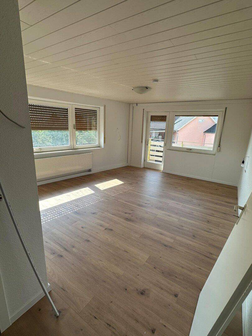 Renovierte 2-Zimmer-Wohnungen mit schönem Ausblick in Laubenheim, 55452 Laubenheim