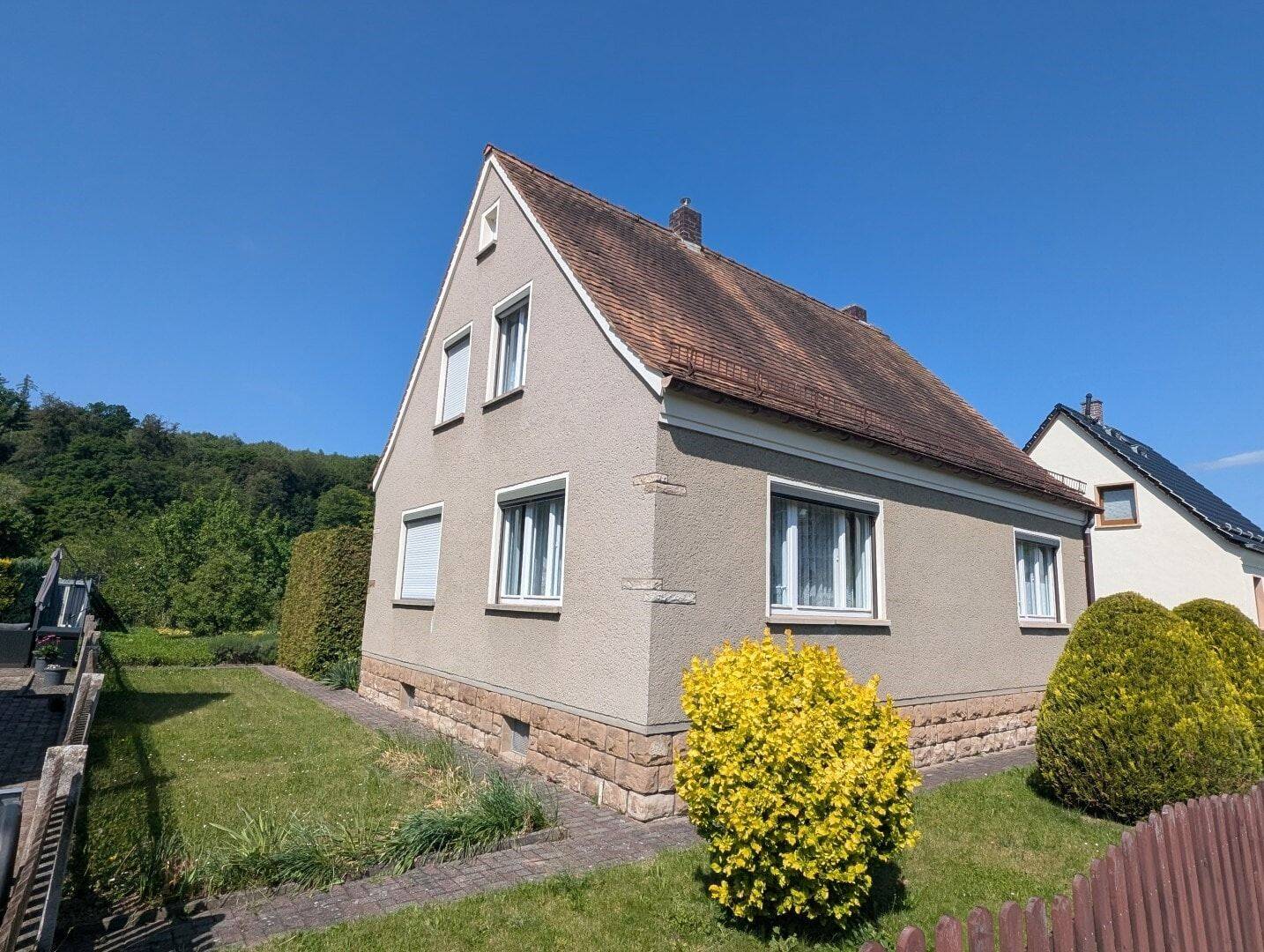 Einfamilienhaus im schönen Untermhaus, 7548 Gera