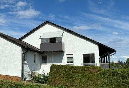 Helle 3-Zimmer-Dachgeschosswohnung, 92224 Amberg