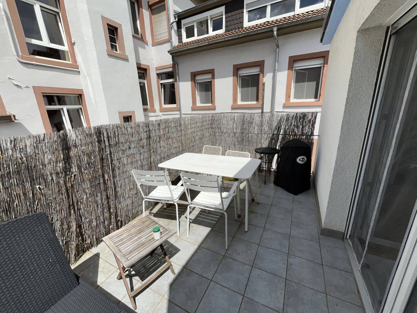 Ruhiges 1-Zimmer-Apartment mit großem Balkon – Begehrte Innenstadtlage in Karlsruhe, 76133 Karlsruhe