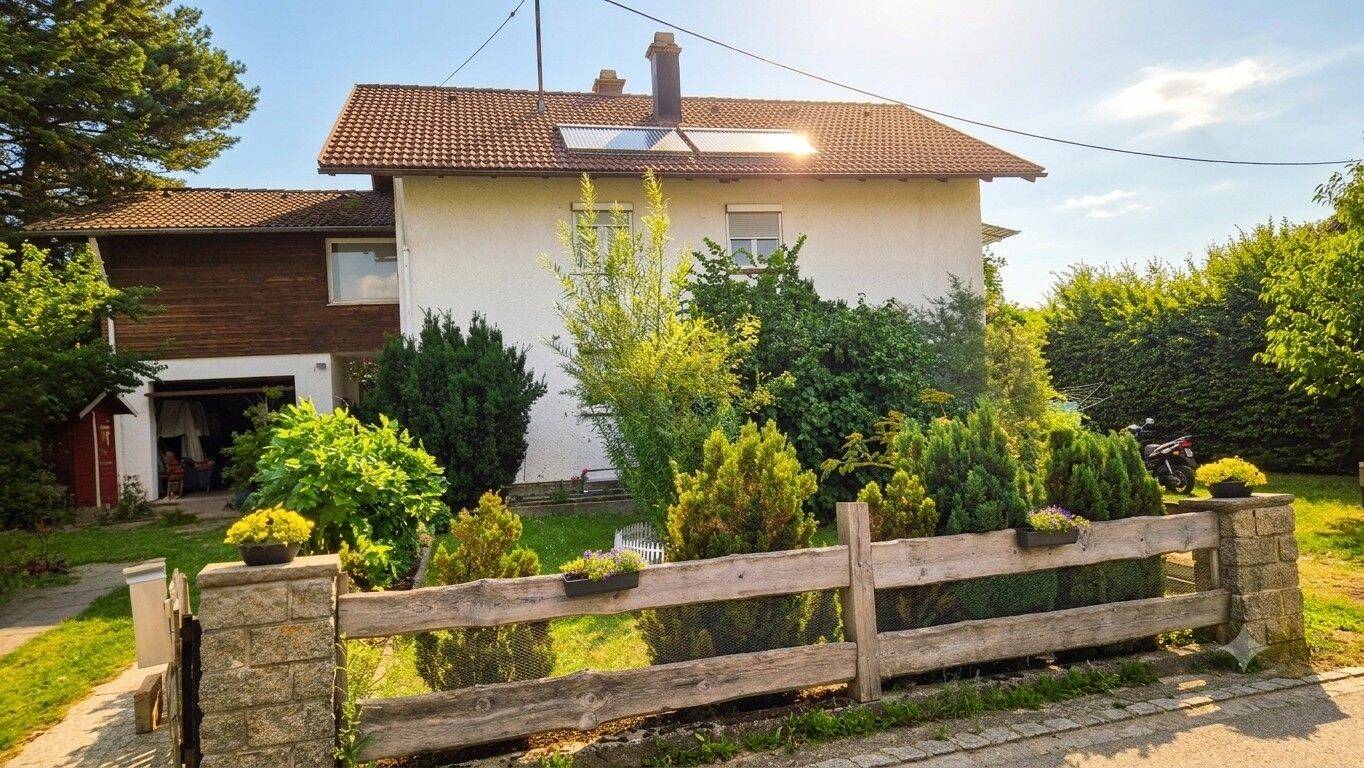 Vielfältige Möglichkeiten: Einfamilienhaus mit großem Potenzial, 87647 Unterthingau