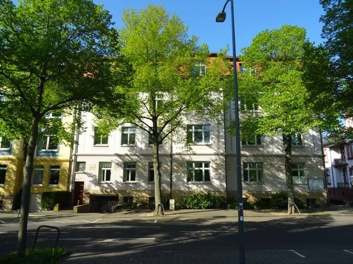 3-Zi.-Whg., renoviert, Balkon und EBK in Fulda!, 36037 Fulda
